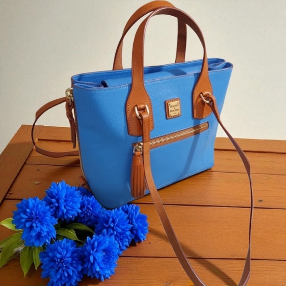 Dooney & Bourke Cobalt Blue NWOTS and Tan Shoulder Bag w/Wallet & Dusty - Picture 2 of 16
